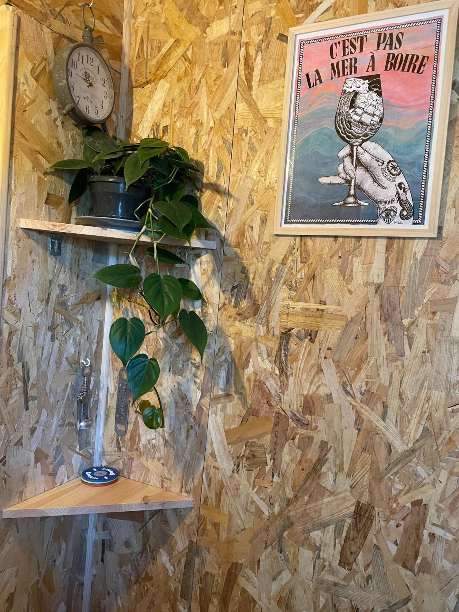 La Wodapalousa, Surf & Crossfit Guesthouse, 800M From Beach Бидар Номер фото